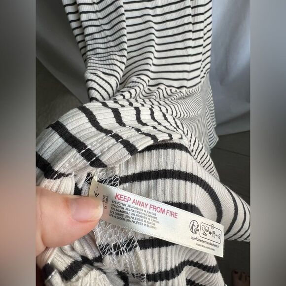 Anthropologie/ Daily Practice striped backless summer dress size S - Picture 9 of 9